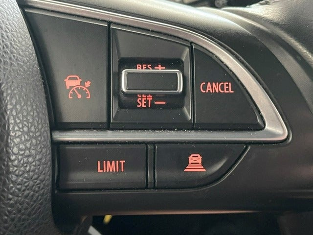 Grå Suzuki Swift fra 2021