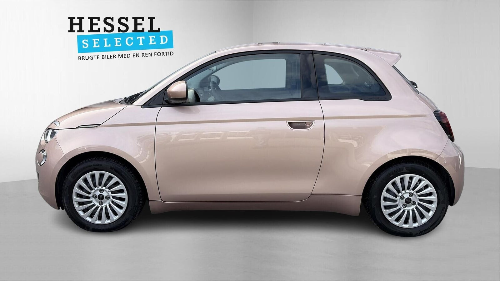 Pink Fiat 500e fra 2023