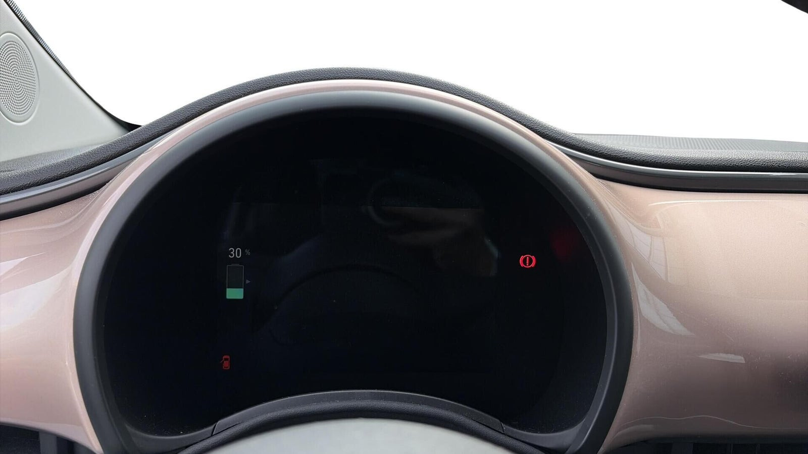 Pink Fiat 500e fra 2023