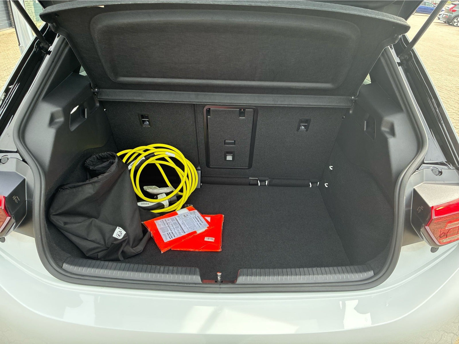 Hvid VW ID.3 fra 2024