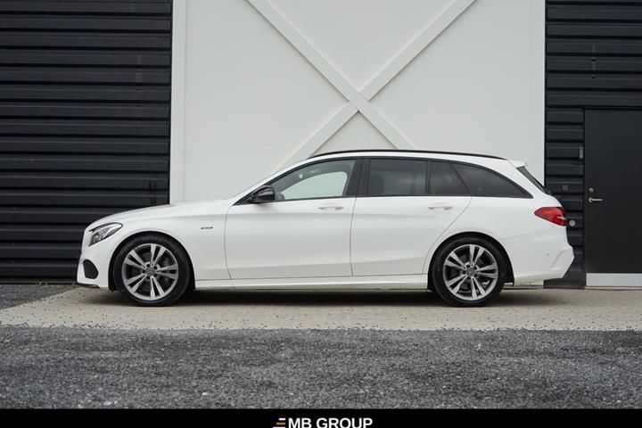 Hvid Mercedes C450 fra 2016