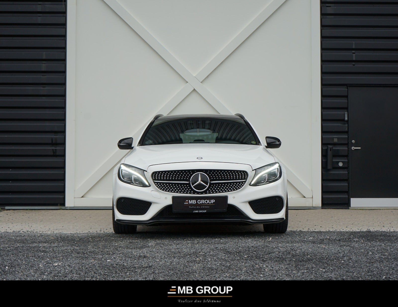 Hvid Mercedes C450 fra 2016