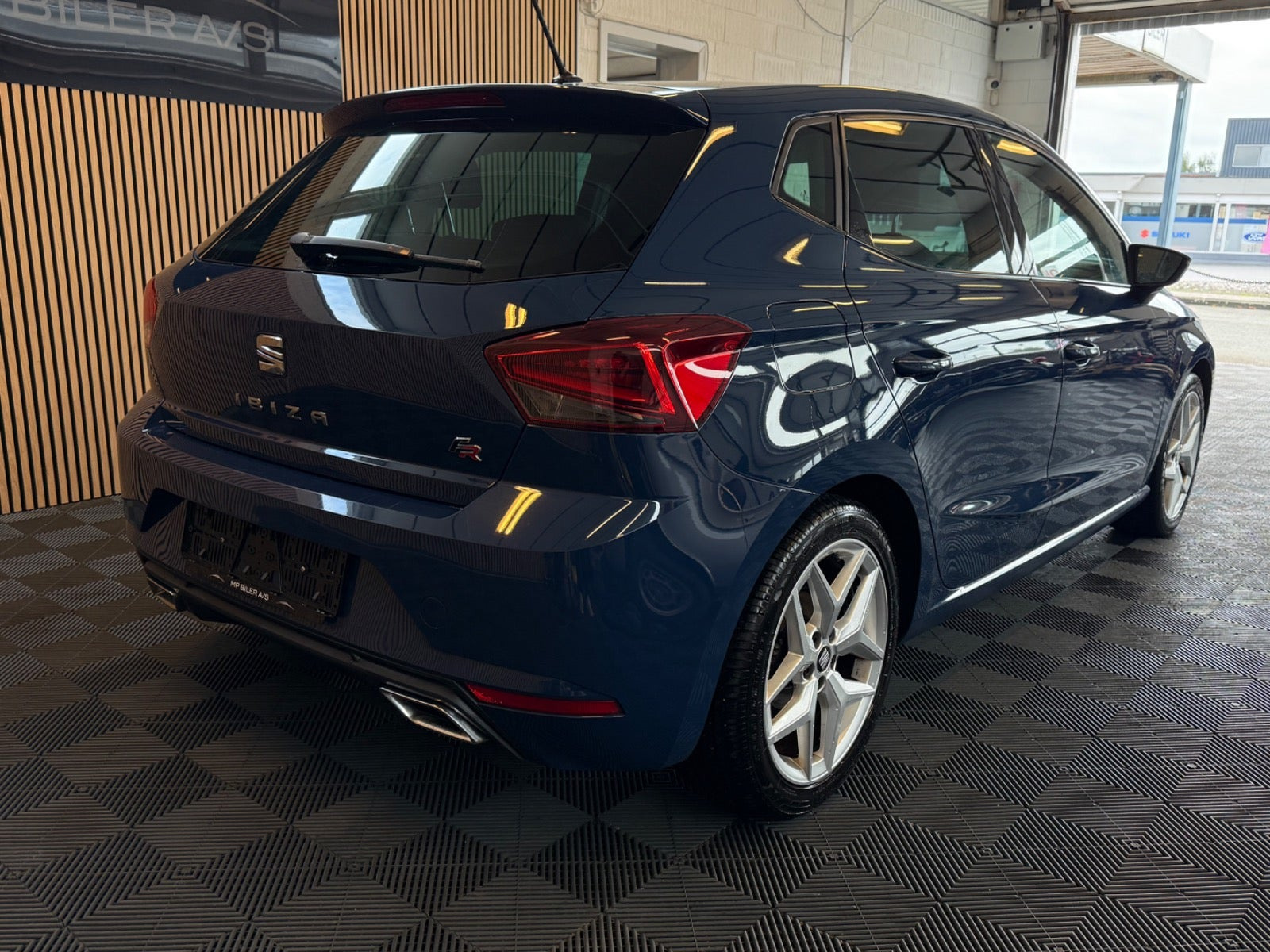 Blå Seat Ibiza fra 2018