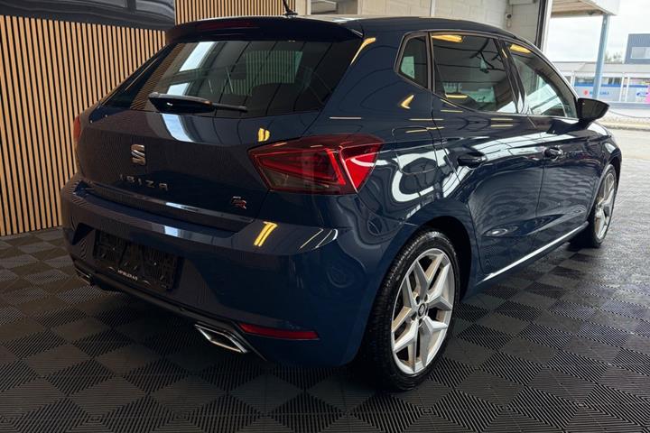 Blå Seat Ibiza fra 2018