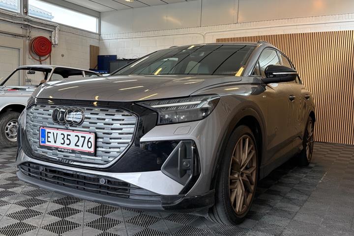 Grå Audi Q4 e-tron fra 2022