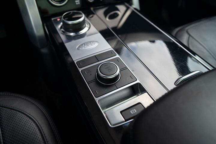 Sort Land Rover Range Rover fra 2018