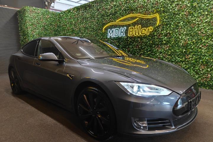 undefined Tesla Model S fra 2014