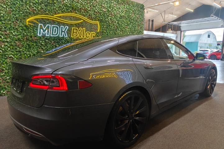 undefined Tesla Model S fra 2014