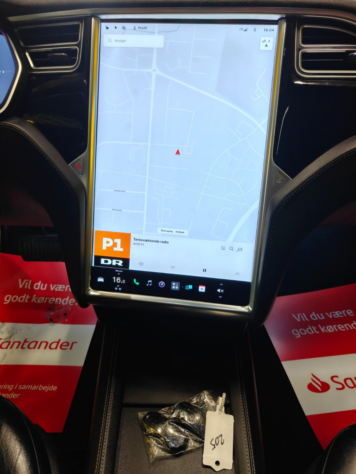 Tesla Model S 85, 378ps, 2014