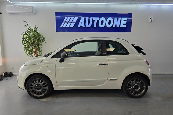 Hvid Fiat 500C fra 2012