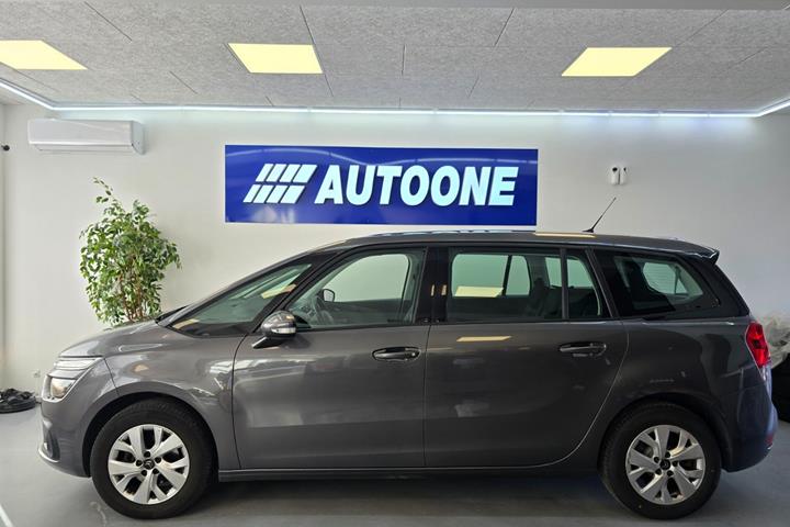 Grå Citroën Grand C4 Picasso fra 2018