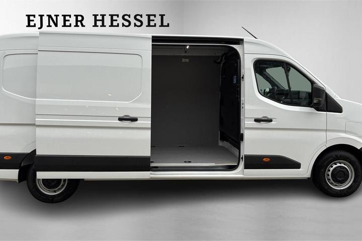 Hvid Renault Master V T35 fra 2025
