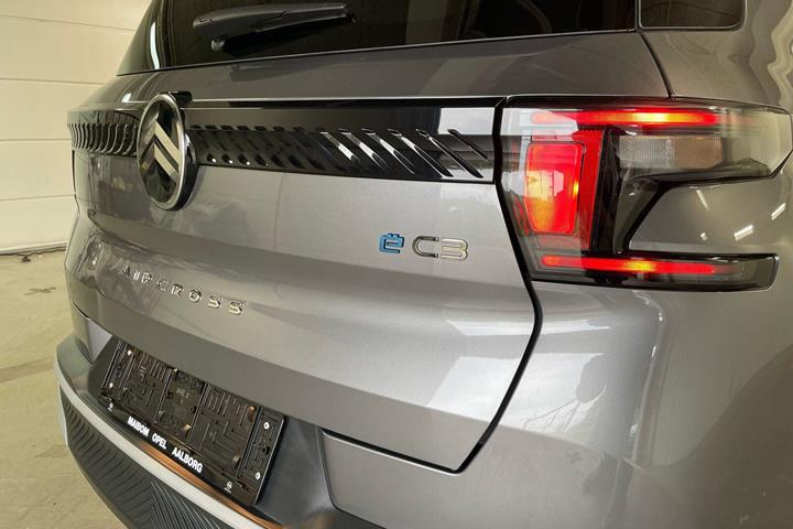 Grå Citroën e-C3 Aircross fra 2025