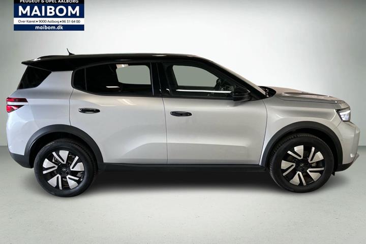 Sølv Opel Frontera fra 2025