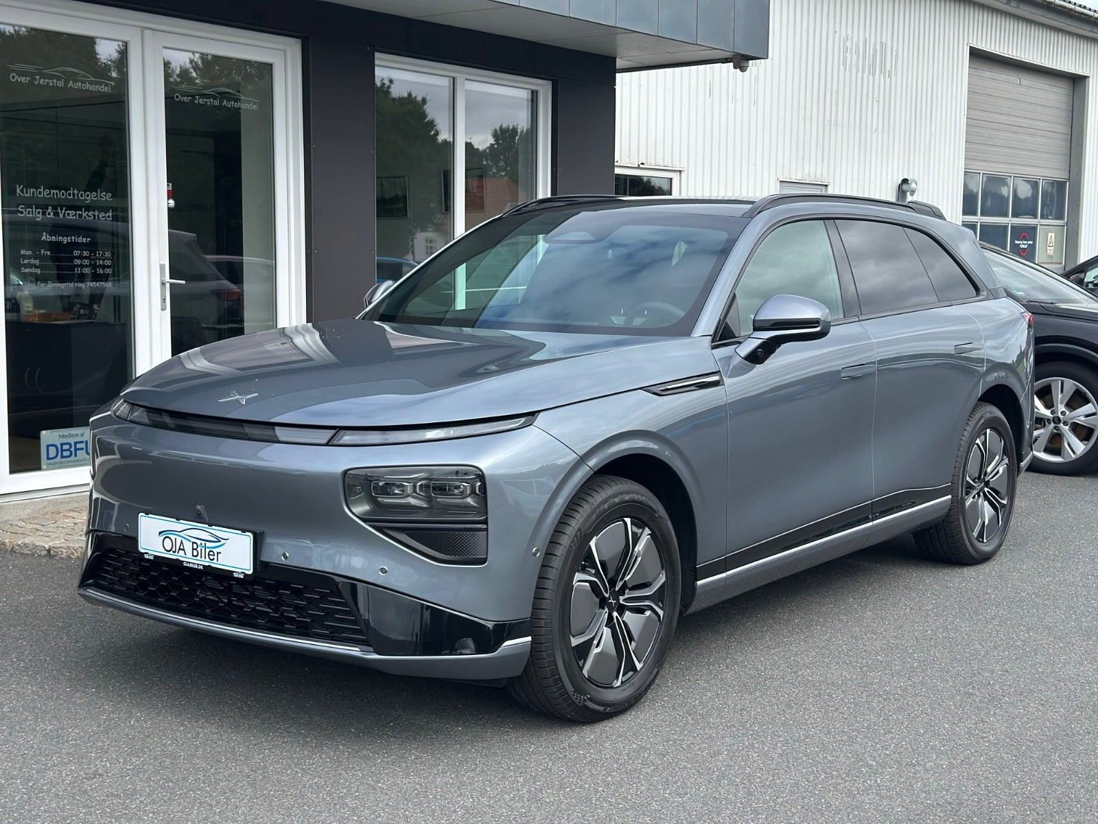 Xpeng G9 Standard Range