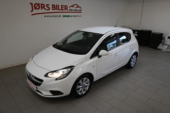 Hvid Opel Corsa fra 2019