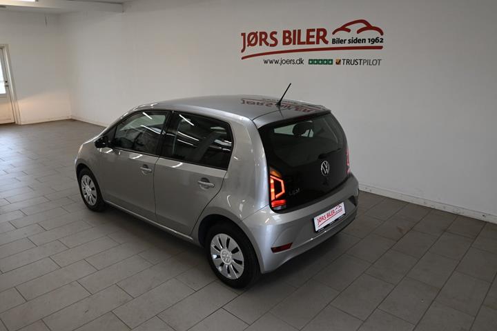 Grå VW UP! fra 2020
