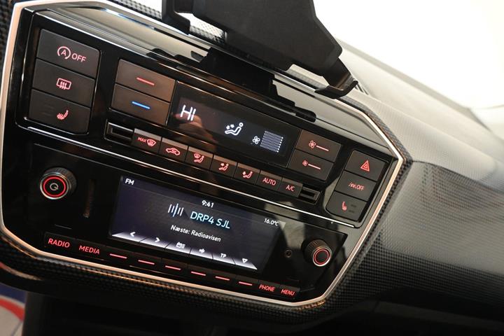 Grå VW UP! fra 2020