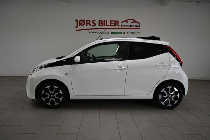 Hvid Toyota Aygo fra 2021