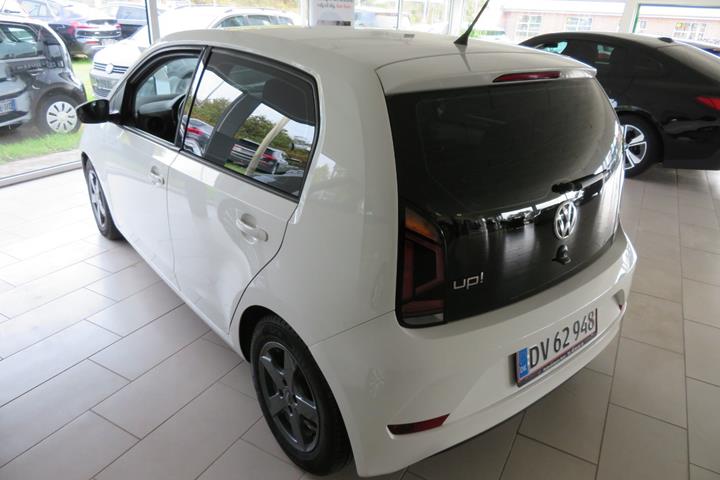 Hvid VW UP! fra 2018