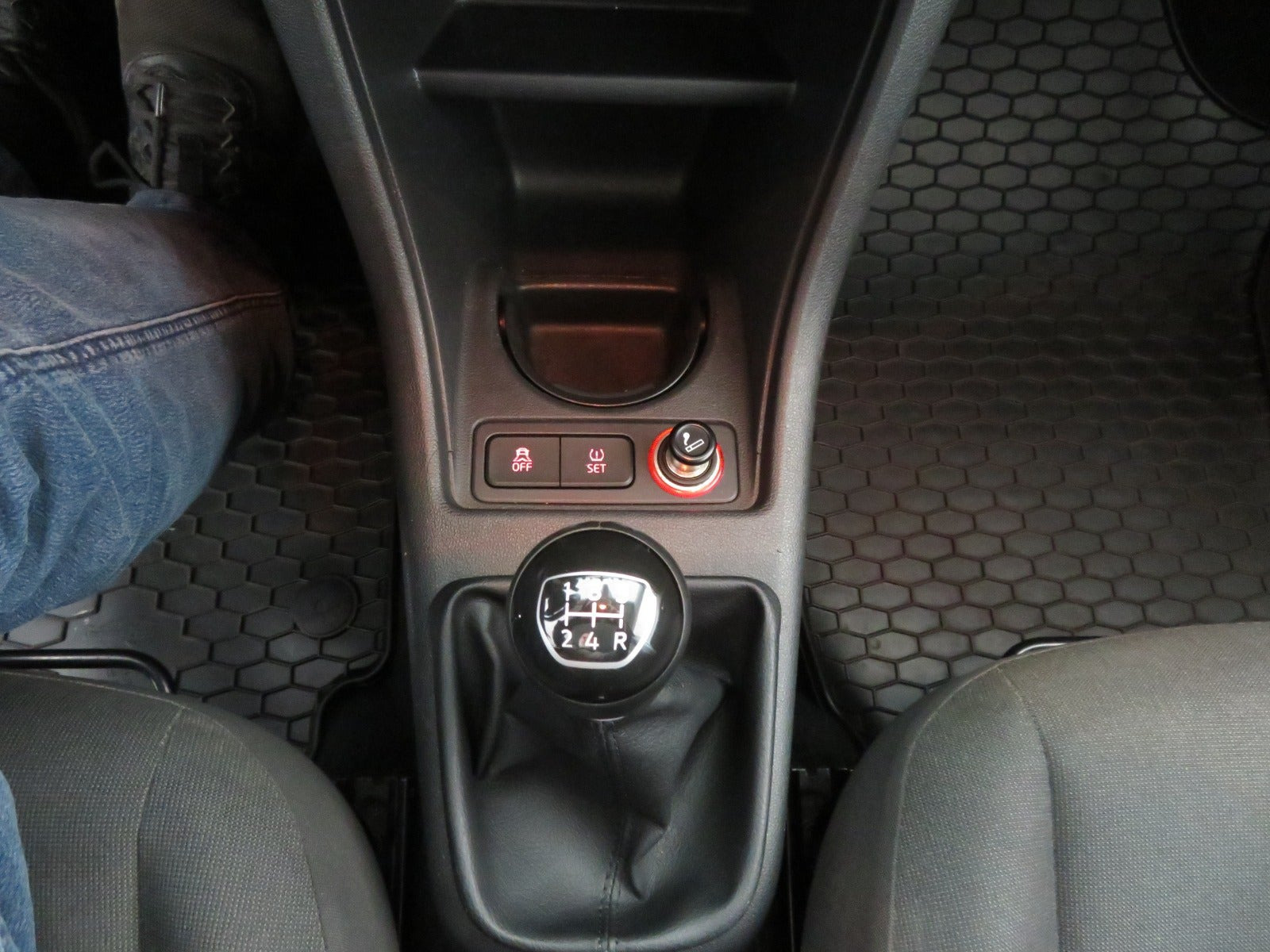 Hvid VW UP! fra 2018