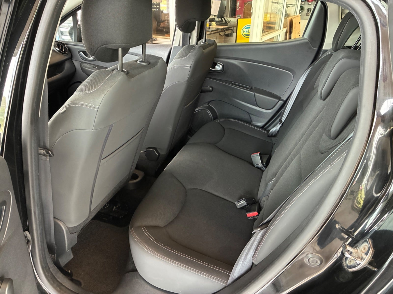 Sort Renault Clio IV fra 2018