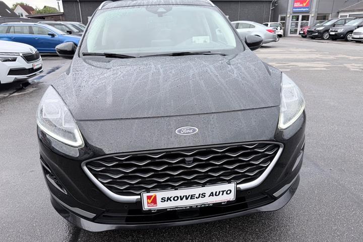 Sort Ford Kuga fra 2021