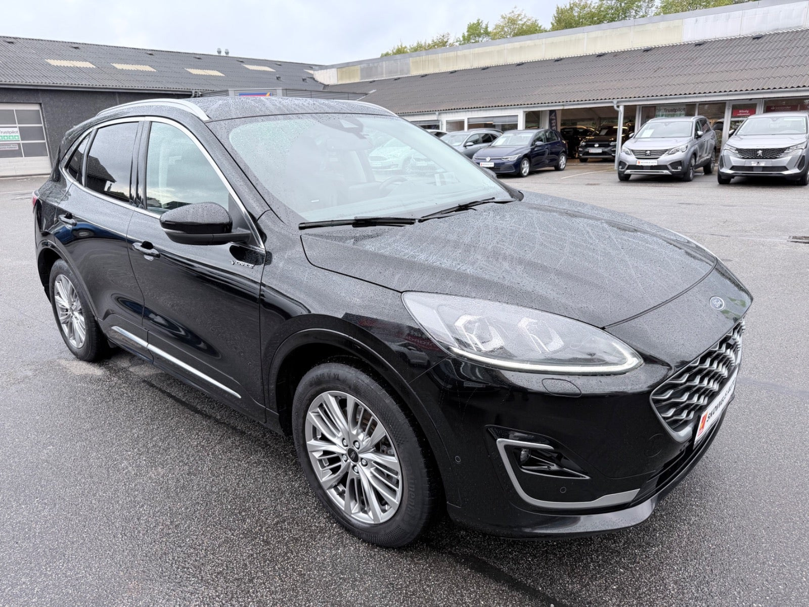 Sort Ford Kuga fra 2021