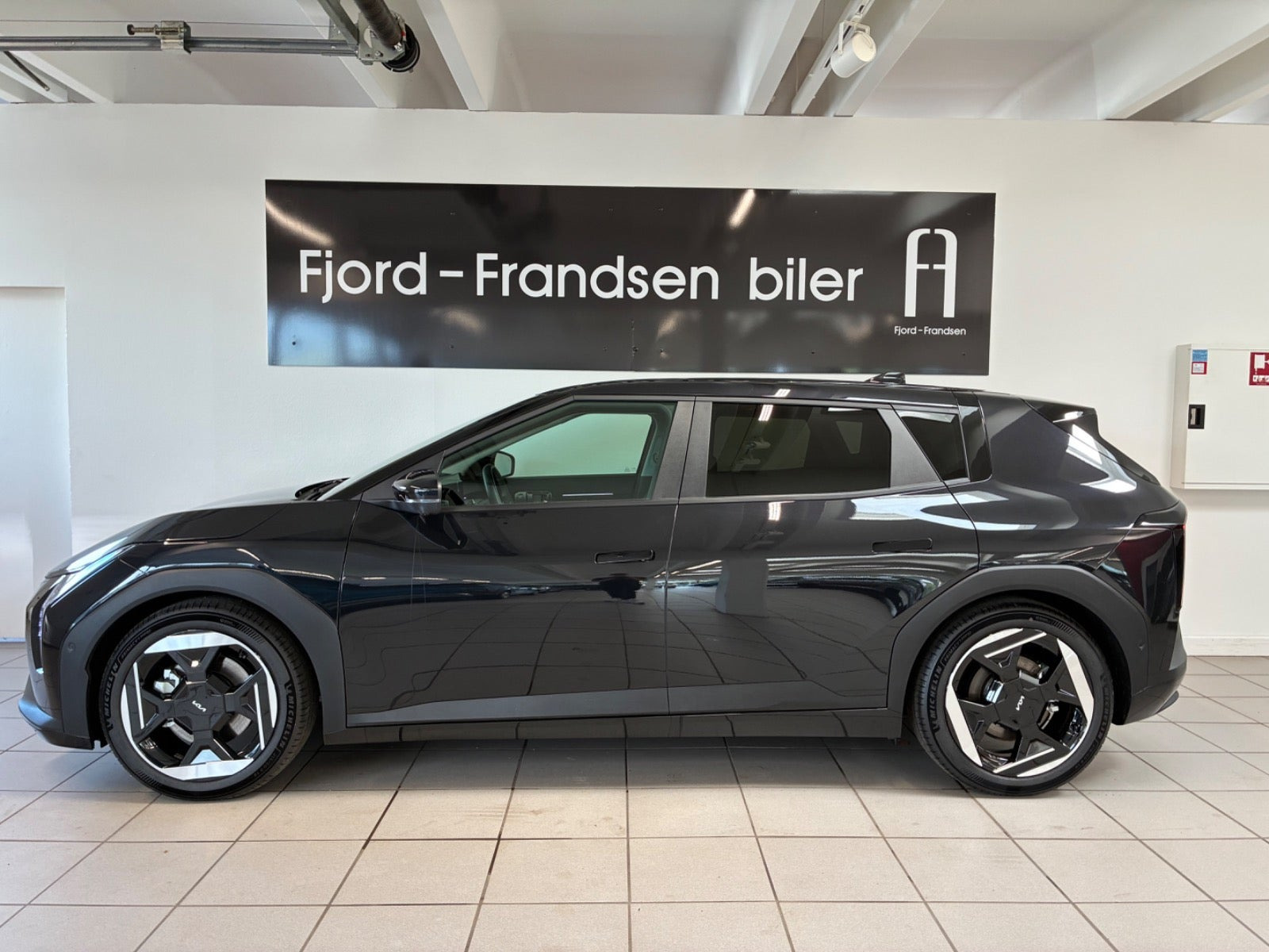 Grå Kia EV4 fra 2026