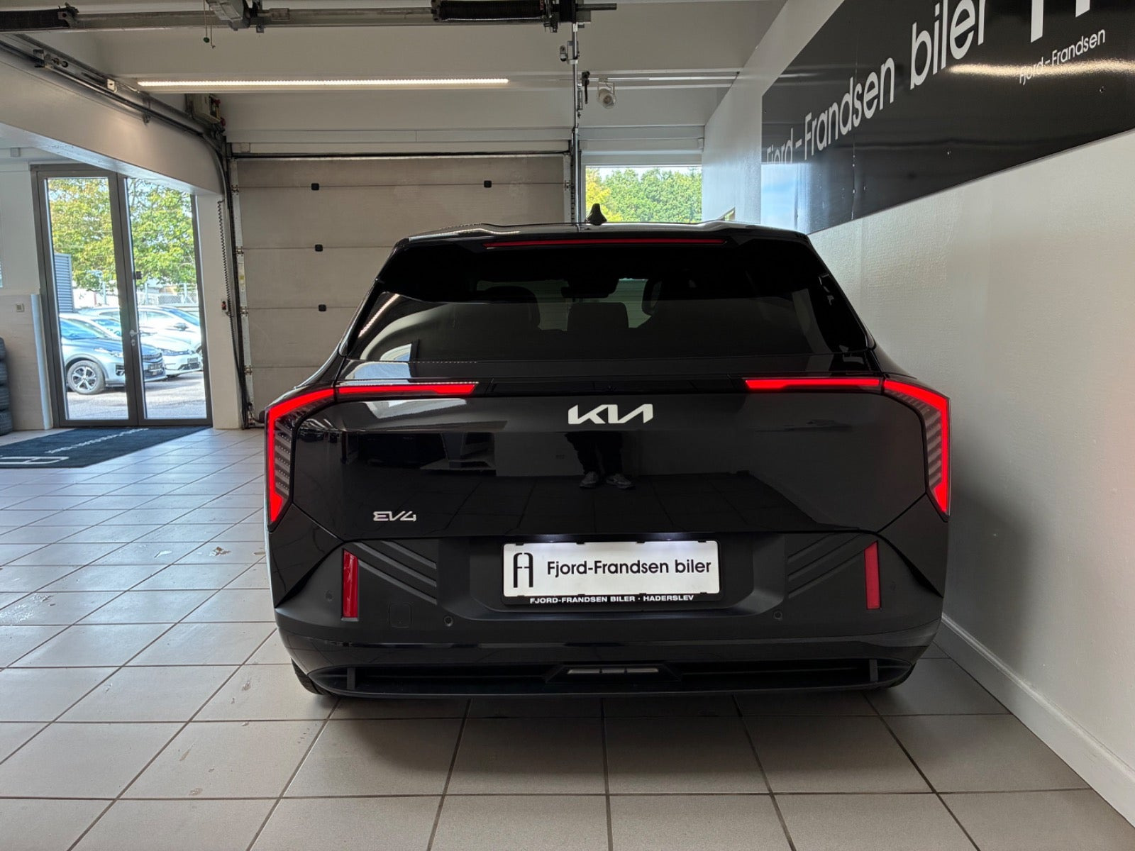 Grå Kia EV4 fra 2026