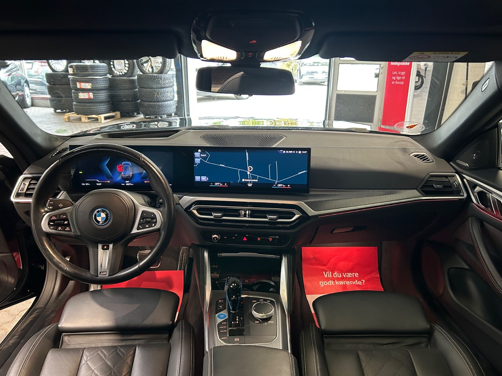Sort BMW i4 fra 2023