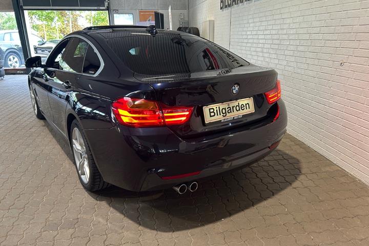 Blå BMW 420d fra 2016