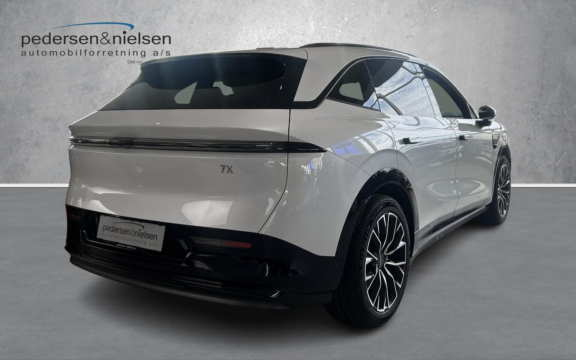 Hvid Zeekr 7X fra 2026