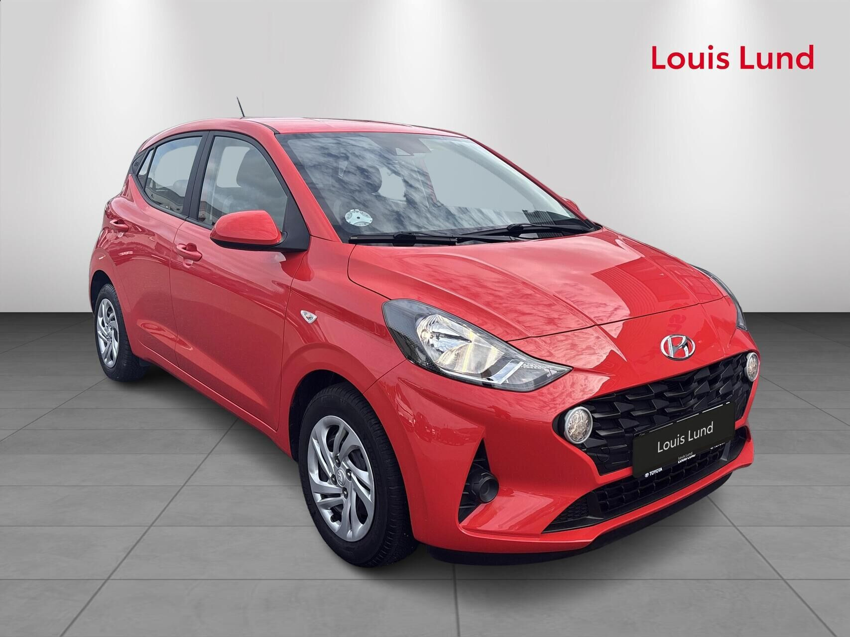 Rød Hyundai i10 fra 2020