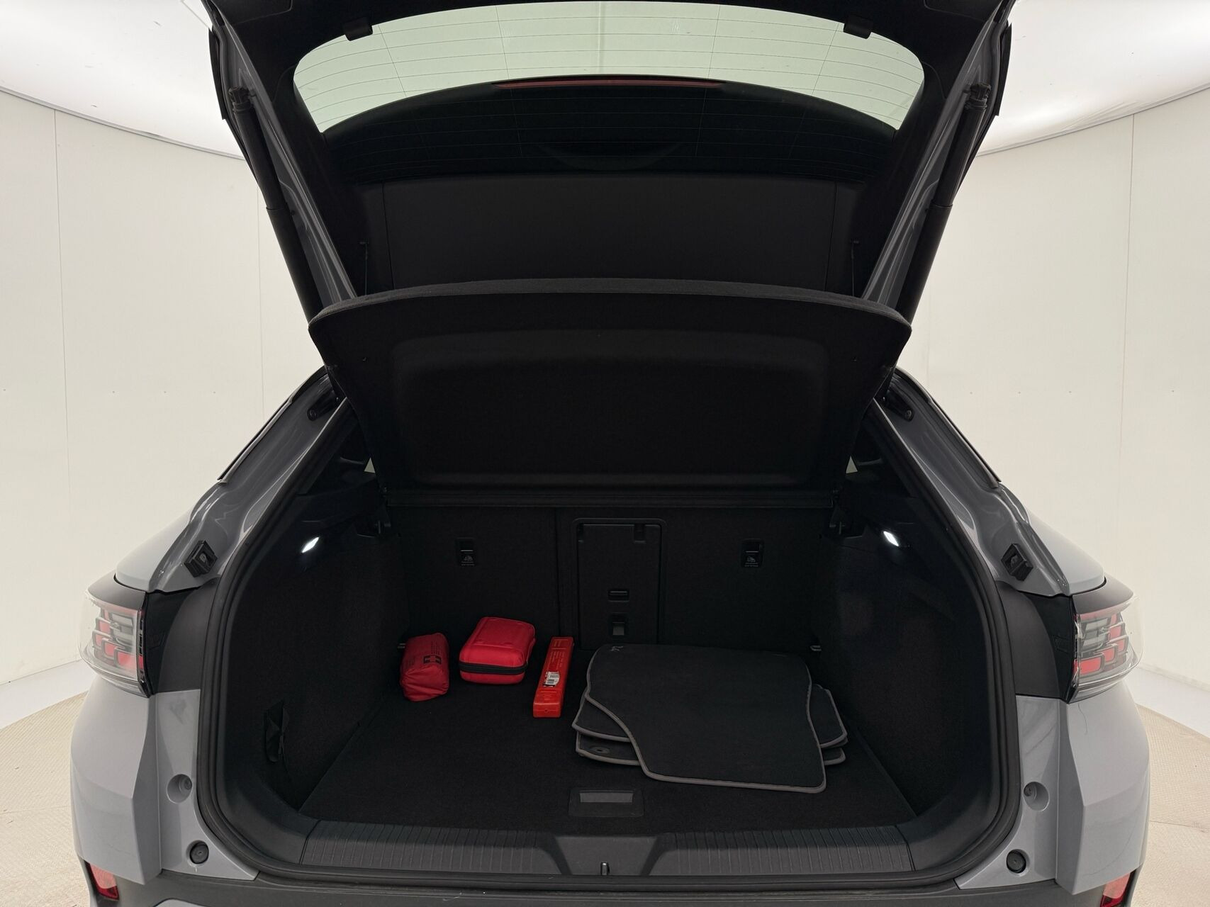 Grå VW ID.4 fra 2021