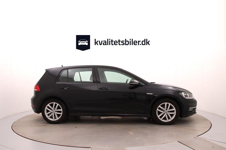 Sort VW Golf fra 2019