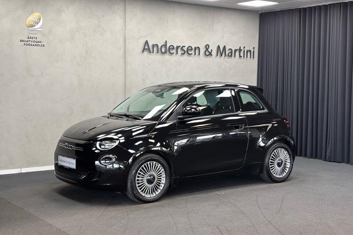 Sort Fiat 500e fra 2023