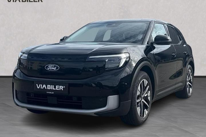 Sort Ford Explorer fra 2025 set udefra