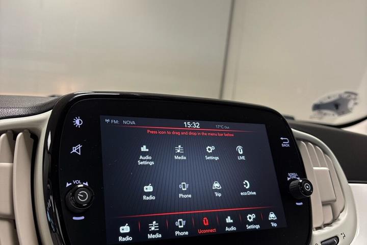 Hvid Fiat 500 fra 2020
