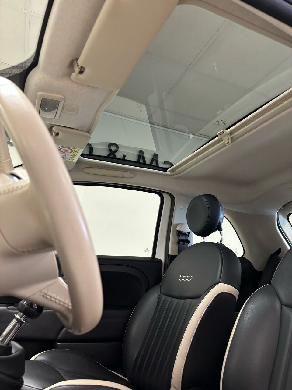 Hvid Fiat 500 fra 2020