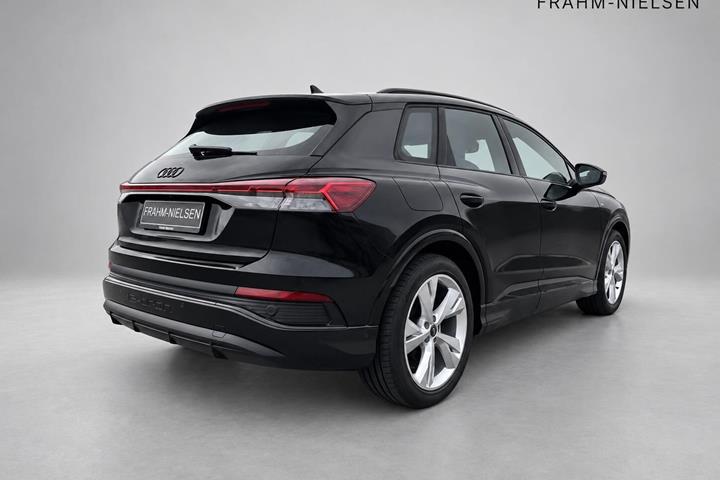 Sort Audi Q4 fra 2024