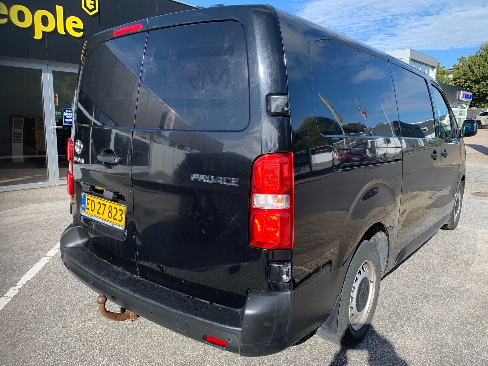 Sort Toyota ProAce fra 2019