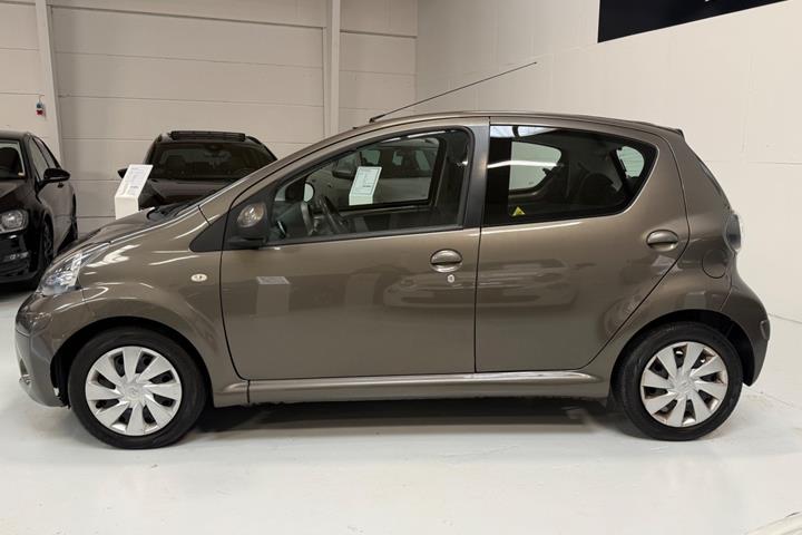 undefined Toyota Aygo fra 2012