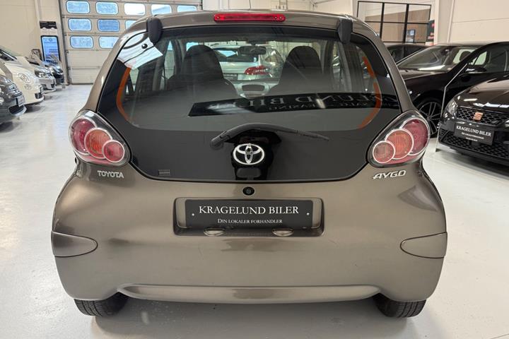 undefined Toyota Aygo fra 2012