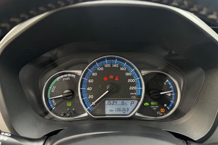 Sort Toyota Yaris fra 2015