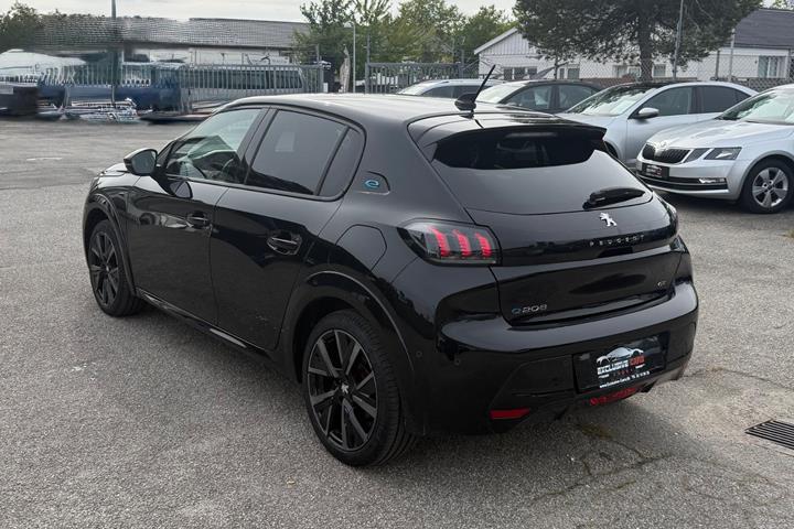 undefined Peugeot e-208 fra 2024