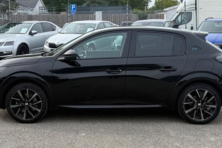 undefined Peugeot e-208 fra 2024