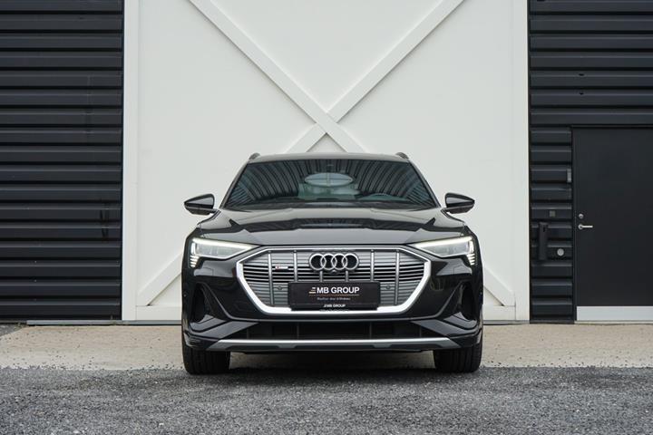 undefined Audi e-tron fra 2021