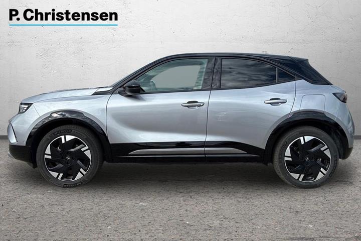 Grå Opel Mokka-e fra 2025