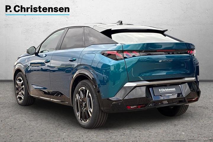 Blå Peugeot e-3008 fra 2025